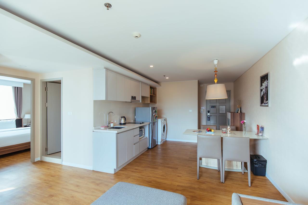 Roomme Hospitality Nang Linchee Branch Bangkok Eksteriør bilde