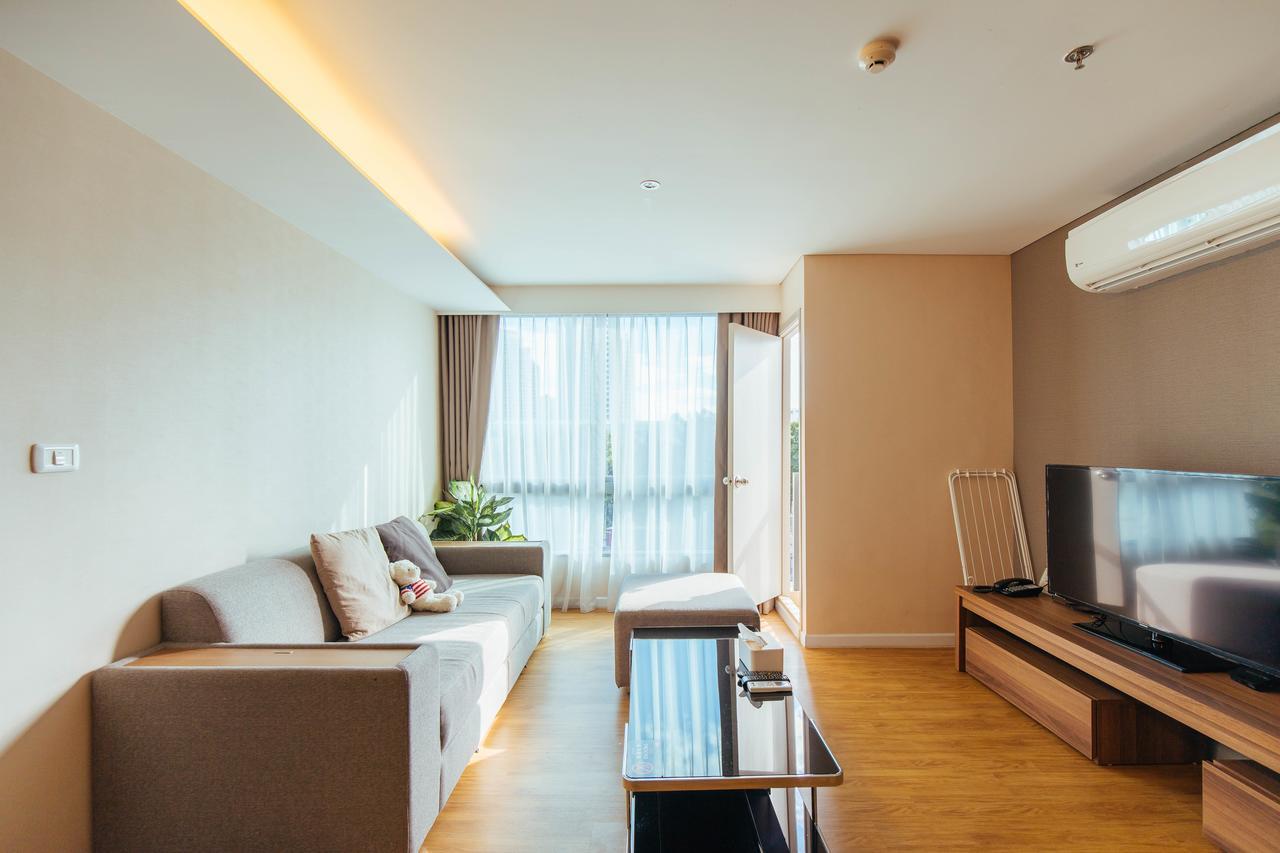 Roomme Hospitality Nang Linchee Branch Bangkok Eksteriør bilde